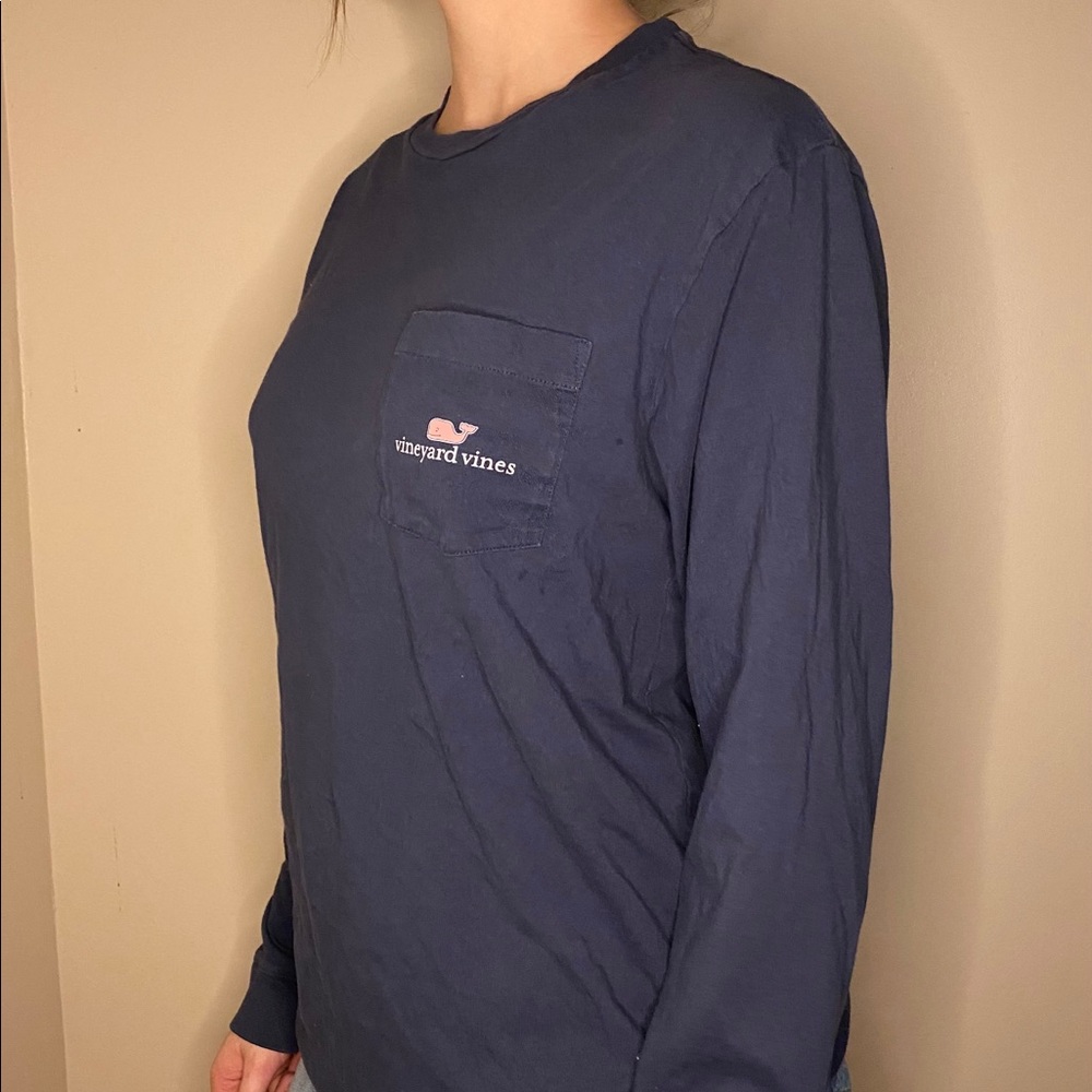 Vineyard vine long sleeve Tee navy blue